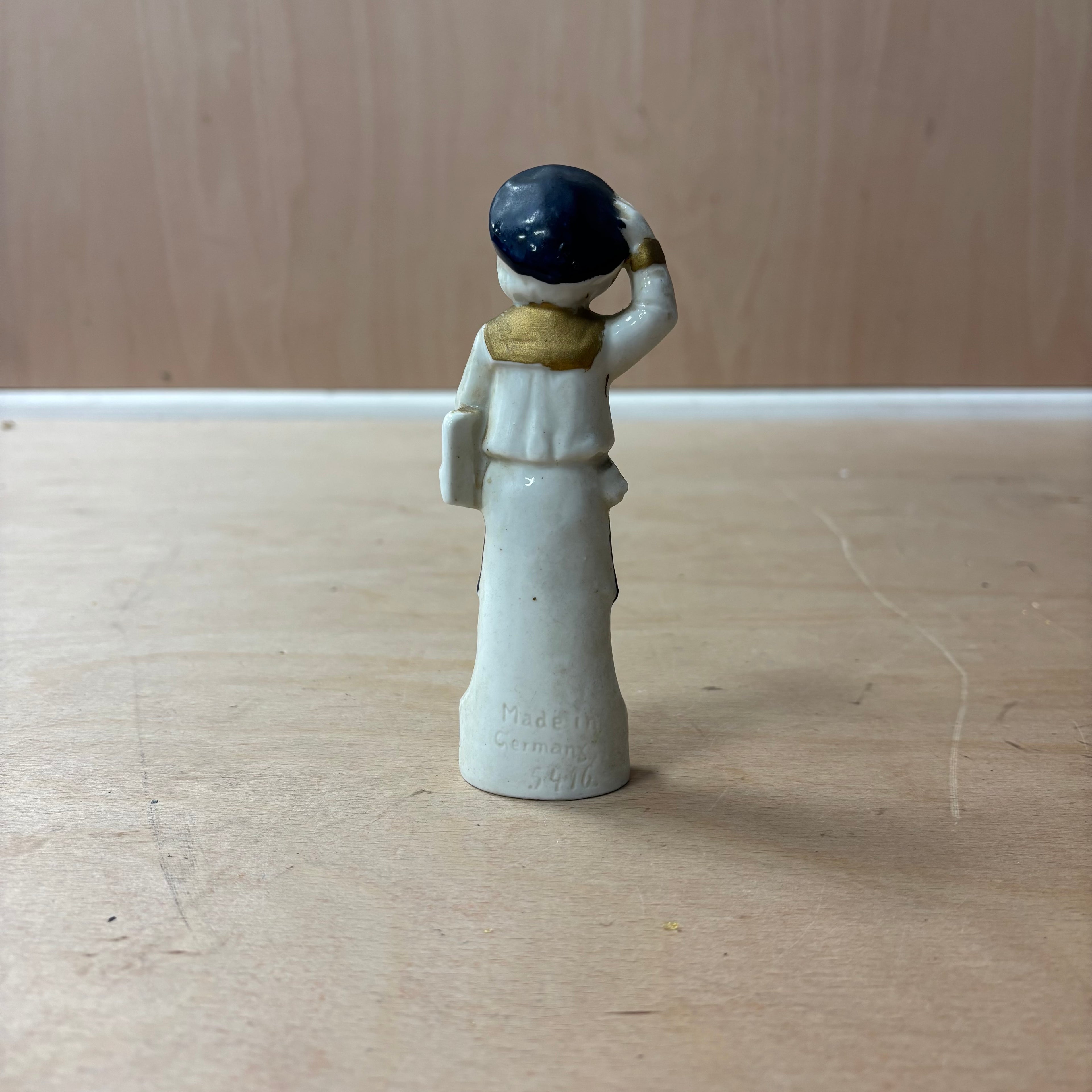 Ceramic vintage statue bundle