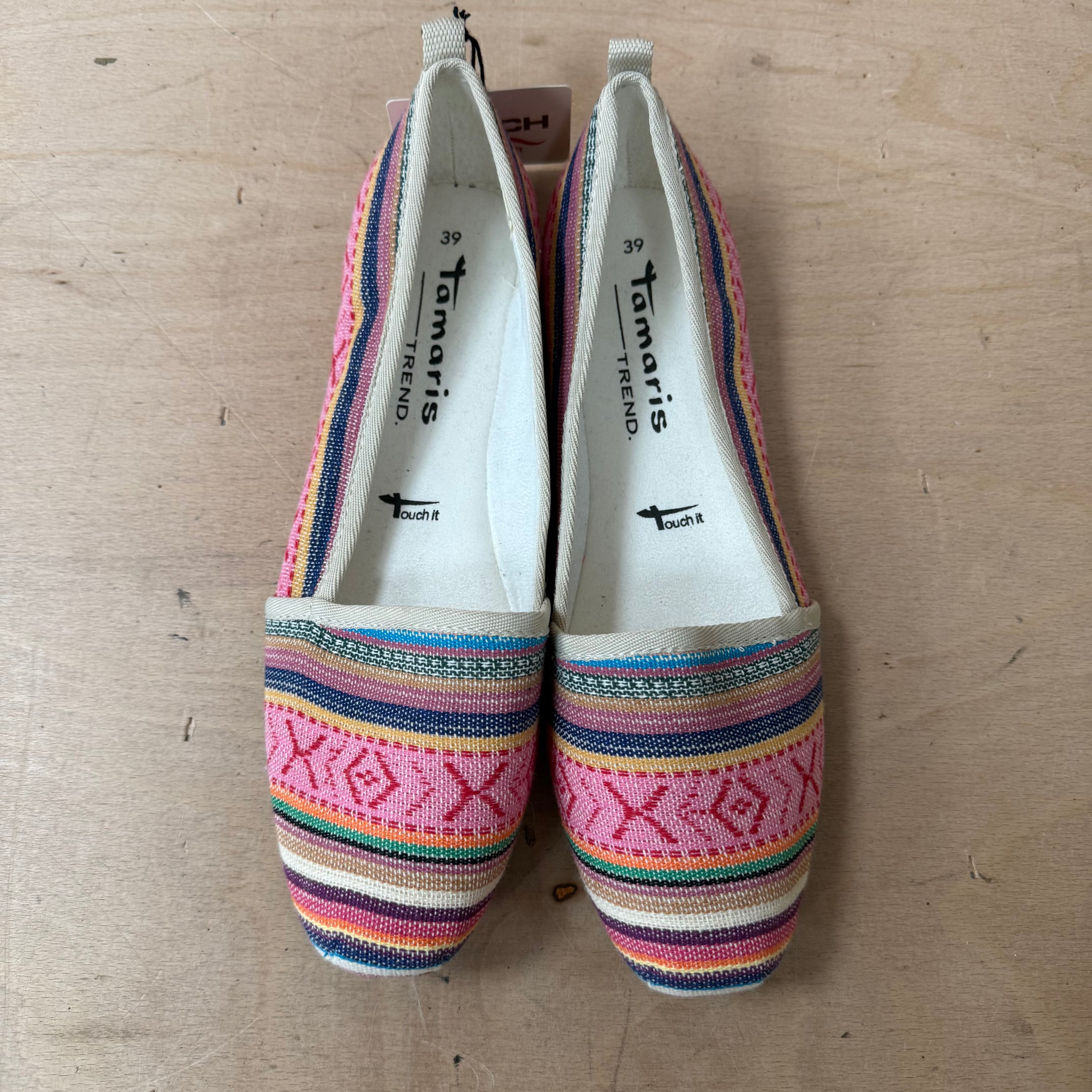Tamaris trend slip on shoes bright colourful flats size 6