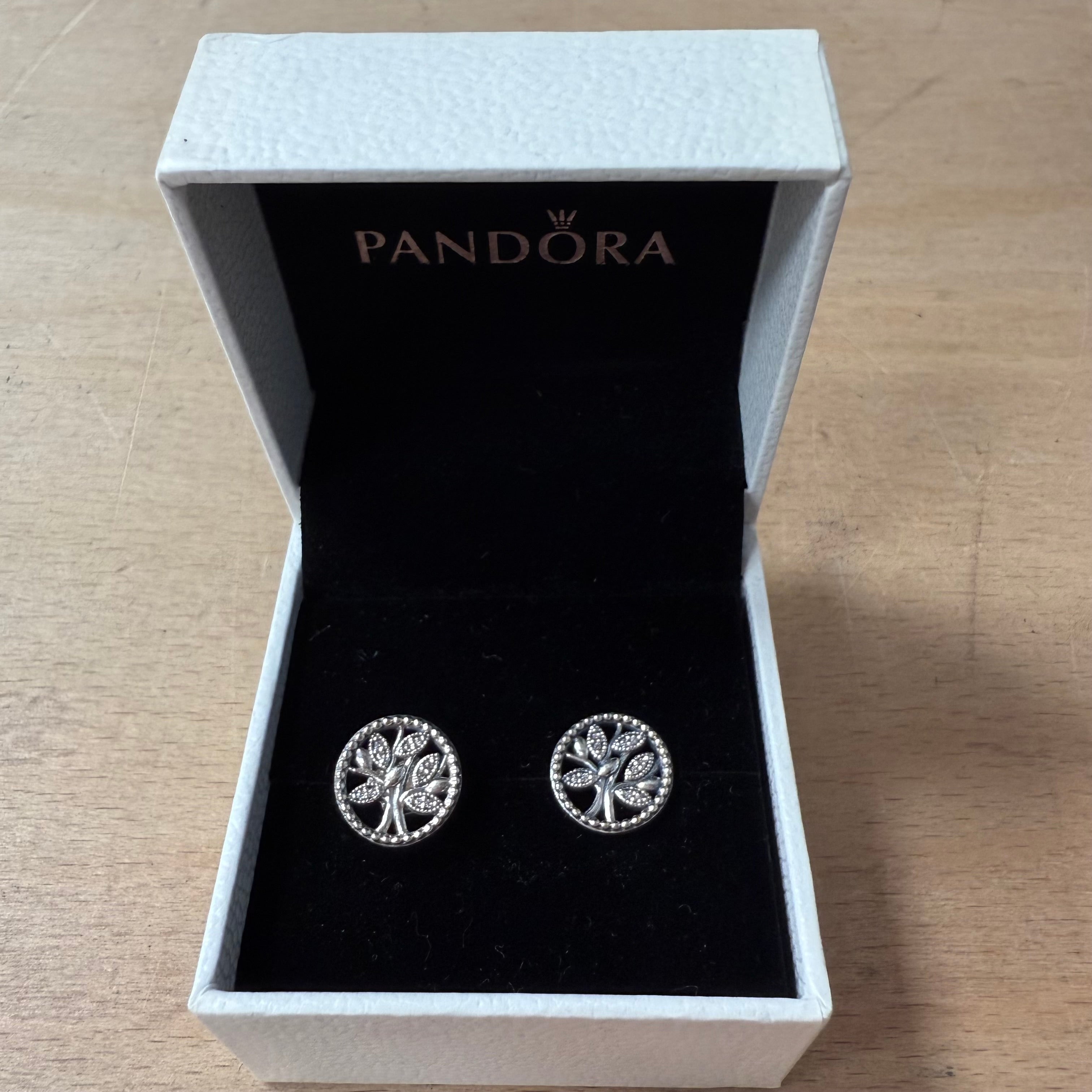 PANDORA sparkling family tree stud earrings sterling silver
