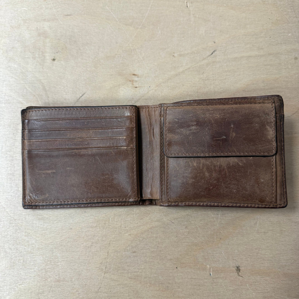 Fossil men's brown leather wallet