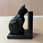 Cat and mouse designed bookends