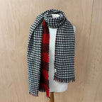 Steve madden houndstooth black and white check scarf