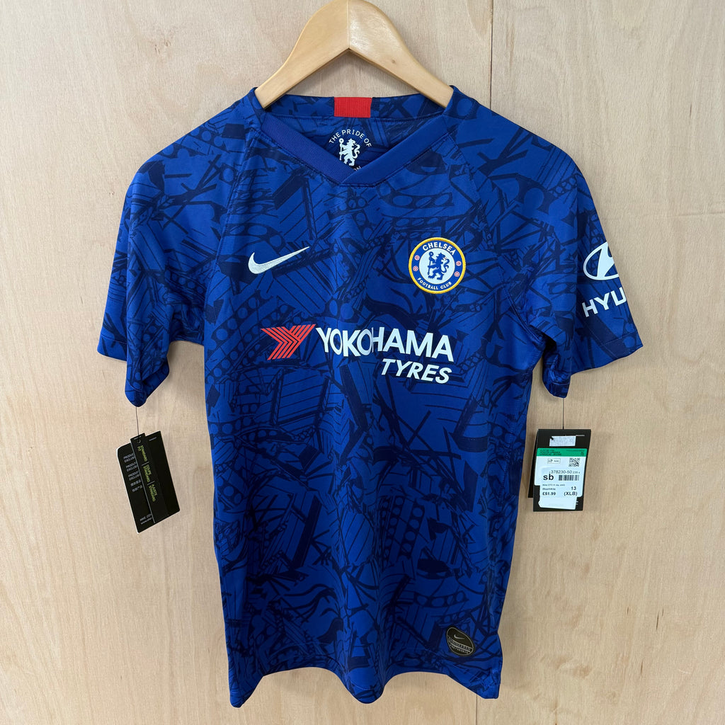 Chelsea 2019/20 home shirt with 'luth' size 13-15 years