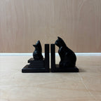 Cat and mouse designed bookends