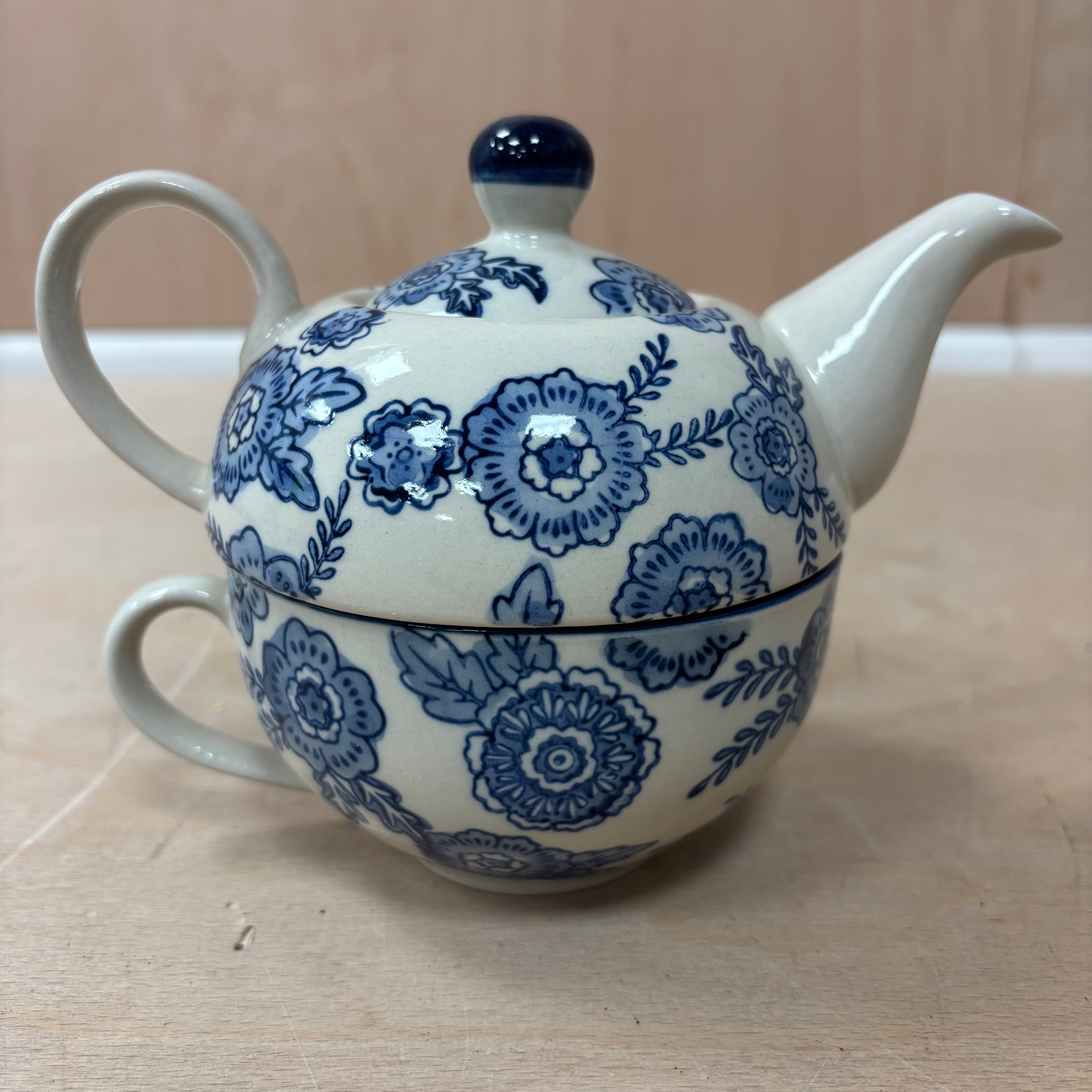 Sass & belle teapot-mug duo