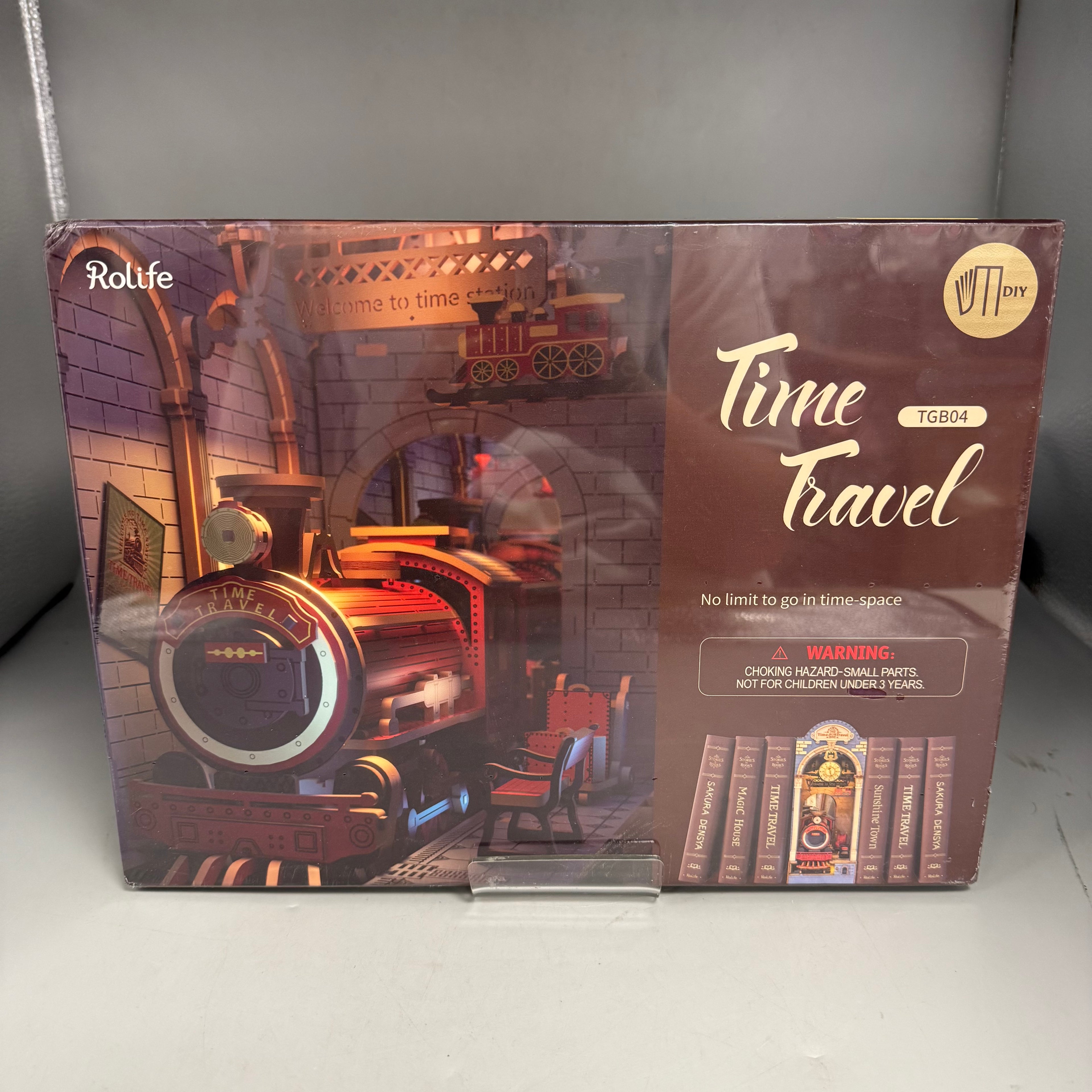 Rolife 3D creative bookends time travel