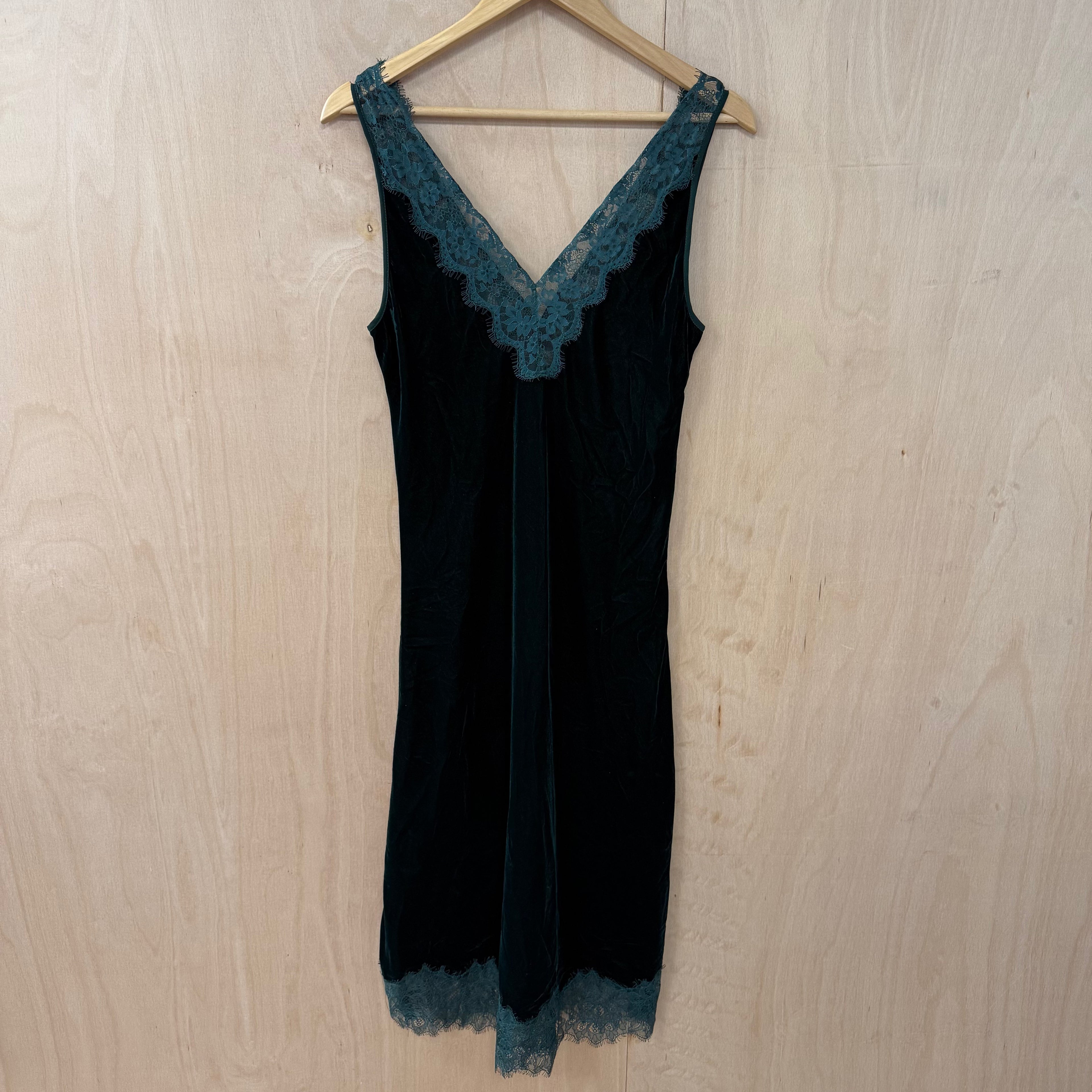 Zara emerald green velvet and lace bodycon dress size small