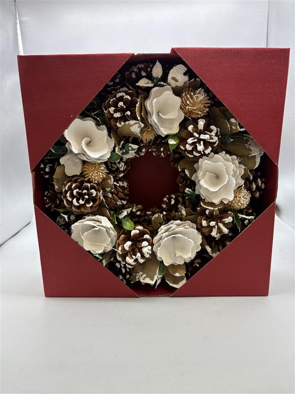 Christmas wreath white boxed