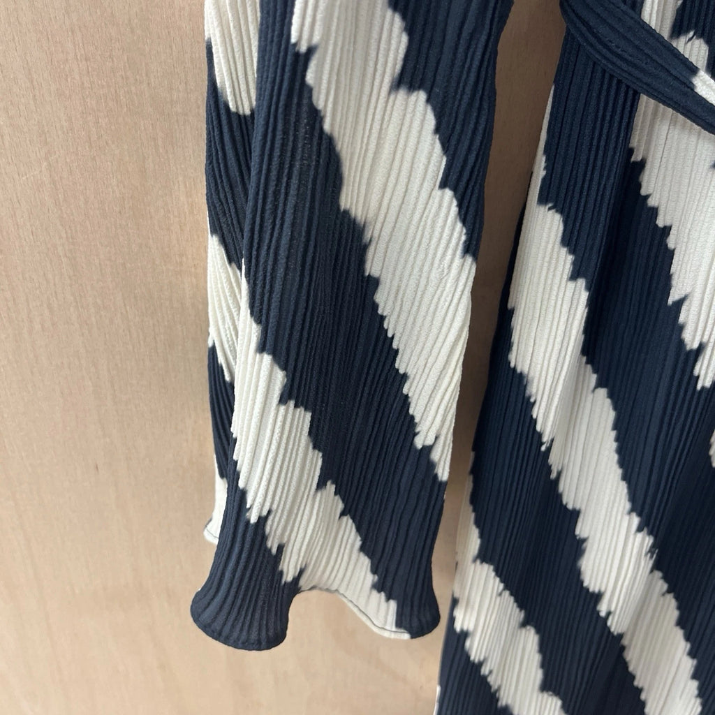 Never fully dressed blue and white midi dress size 16