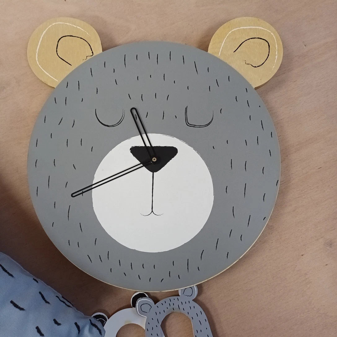 Children's nursery bear bundle incl. wall clock cushion & matching hanger